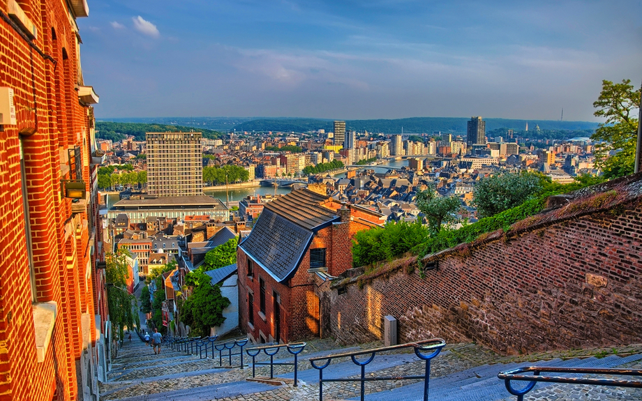 Montagne de Bueren - eine Treppe im belgischen Lüttich