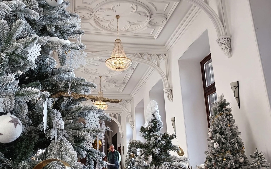 Schloss Arenfels innen