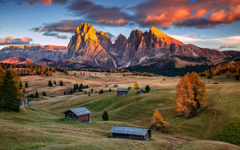 Sonnenuntergang in den Dolomiten