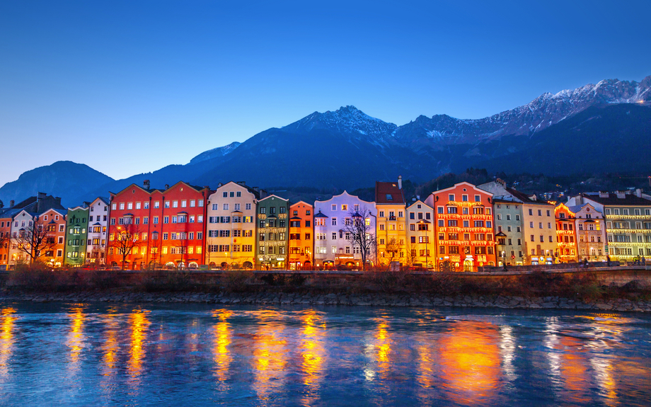 Innsbruck bei Nacht