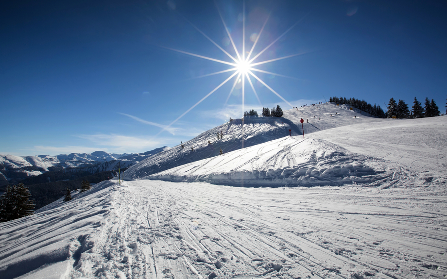 Skipisten in den Kitzbüheler Alpen nahe Wildschönau