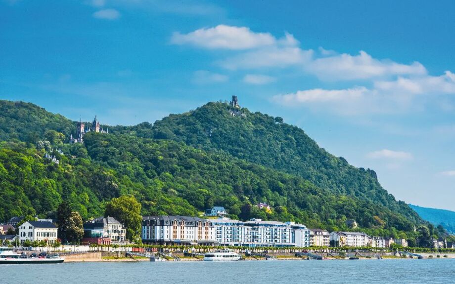 Drachenfels und Königswinter am Rhein