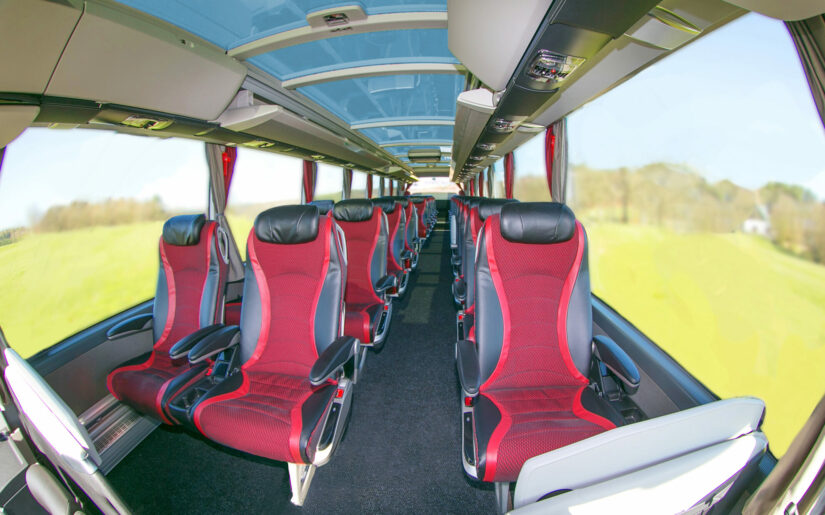 Reisen im Premium-Bus
